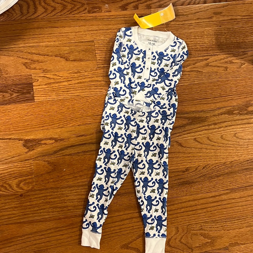 Roller Rabbit 12-18 Months Outfit